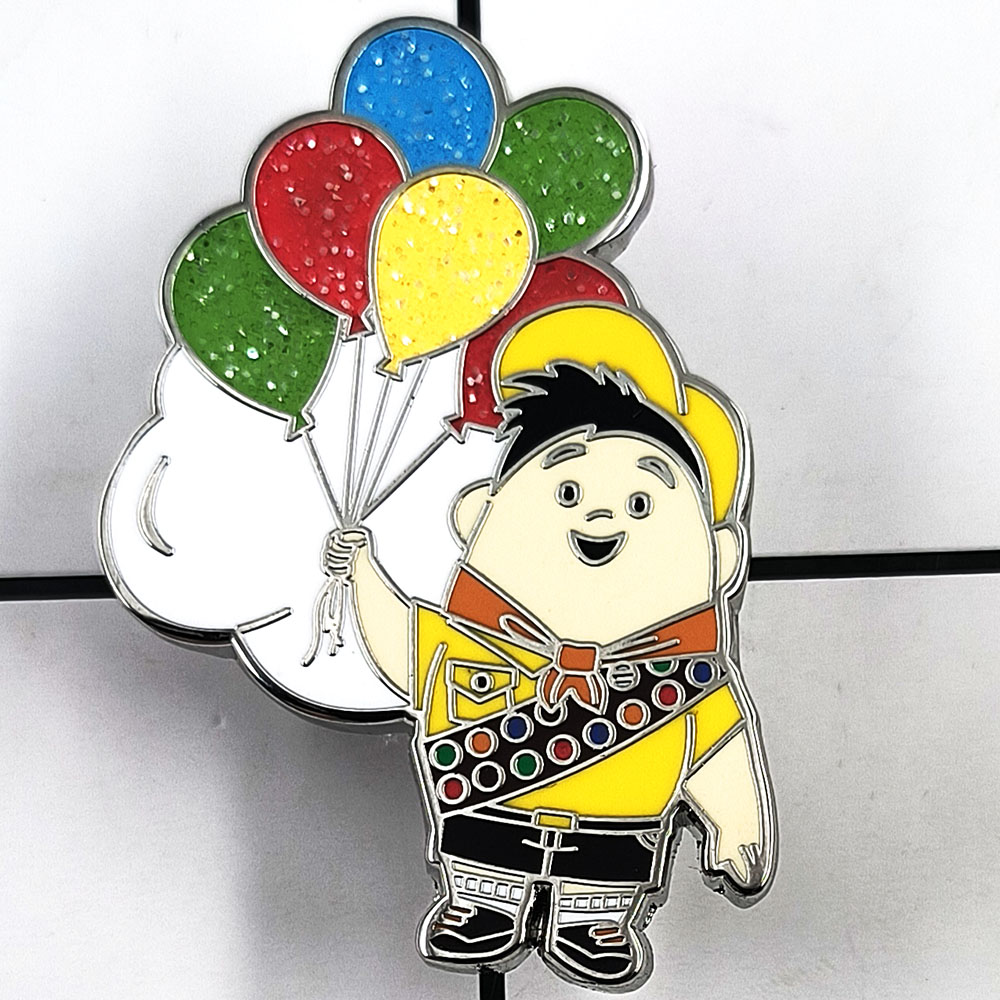 漫画アニメキャラクターブローチキラキラカラフルな風船を飛ばす - Embroidery Bali のレビューと価格