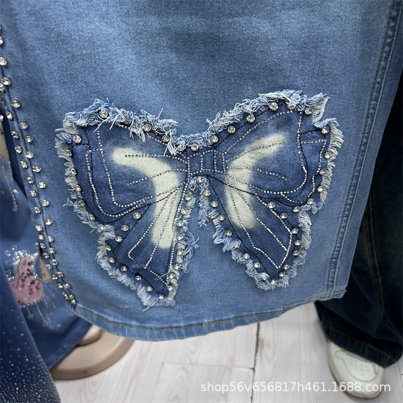 春夏新作ゆったりレディースツーピースセット刺繍蝶柄白半袖Tシ - Embroidery Cotton Shirt のレビューと価格