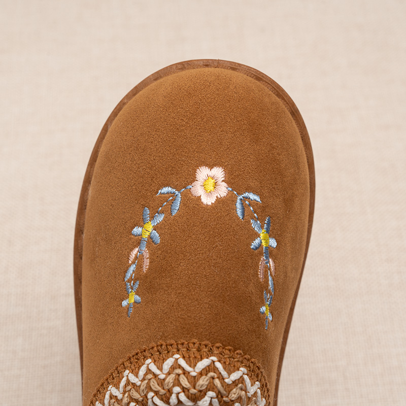 幼児用、花柄刺繍の冬用スリッパ。裏地はフリース素材で、厚底、 - Embroidery Online のレビューと価格